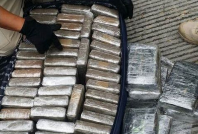 Acusan a mexicano de intentar distribuir dos toneladas de cocaína en EU