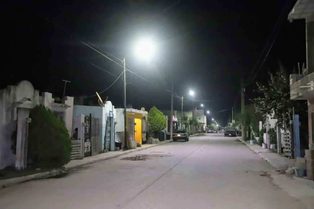  Coloca Altamira más de mil luces 