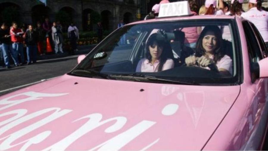 Habrá taxis rosas en Coahuila