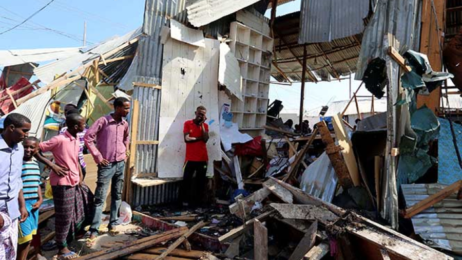 Ataque con camión bomba deja 35 muertos en Somalia