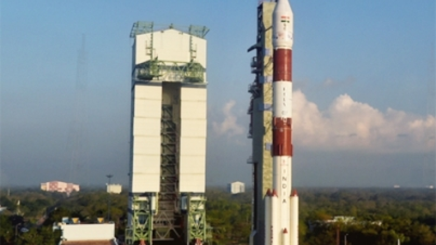 India fija nuevo récord al lanzar 104 satélites en la misma misión