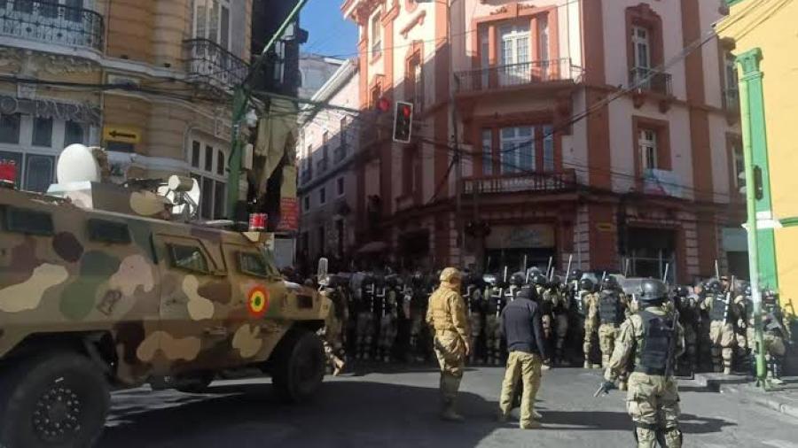 Detienen a General que encabezó intento de golpe de estado en Bolivia