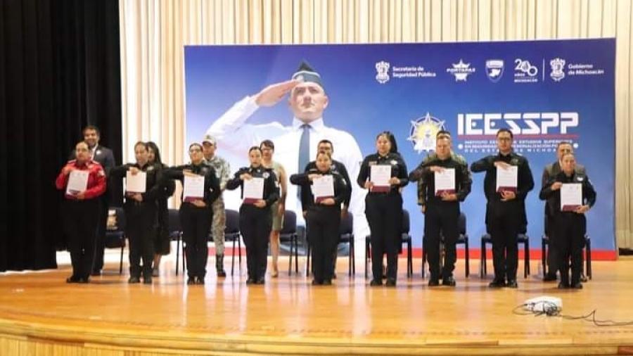 Asiste Guardia Estatal de Género a capacitación en Michoacán