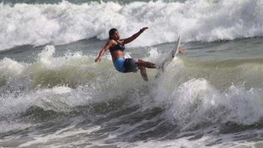 Muere surfista por un rayo en Brasil