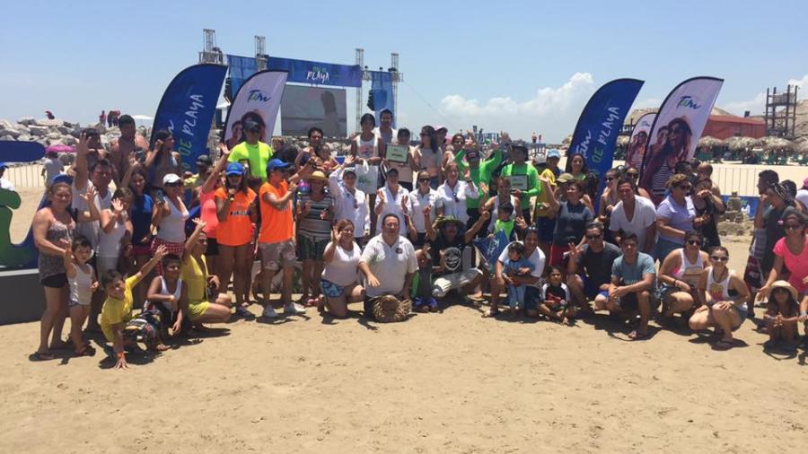 Llevan a cabo Concurso de Castillos de Arena en Playa Miramar