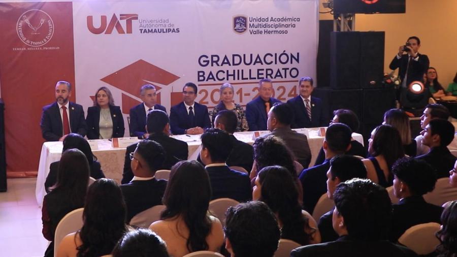 Gradúa la UAT a 270 egresados del bachillerato en Valle Hermoso  