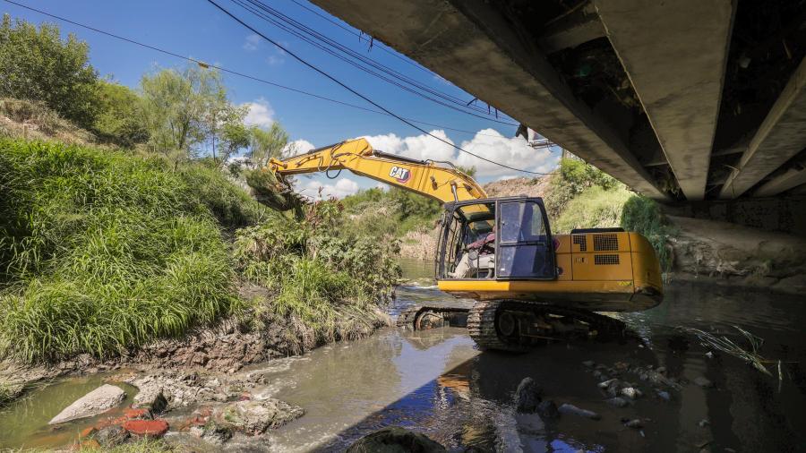 Gobierno del Alcalde Carlos Peña Ortiz continúa labor de desazolve en canales y drenes de Reynosa 