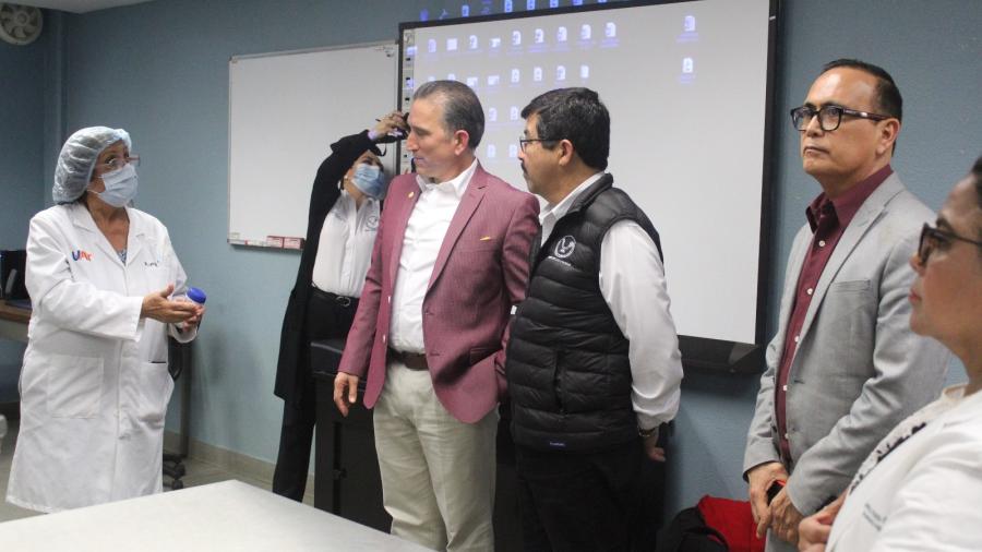 Plantean nuevos proyectos para la Facultad de Medicina de la UAT en Tampico